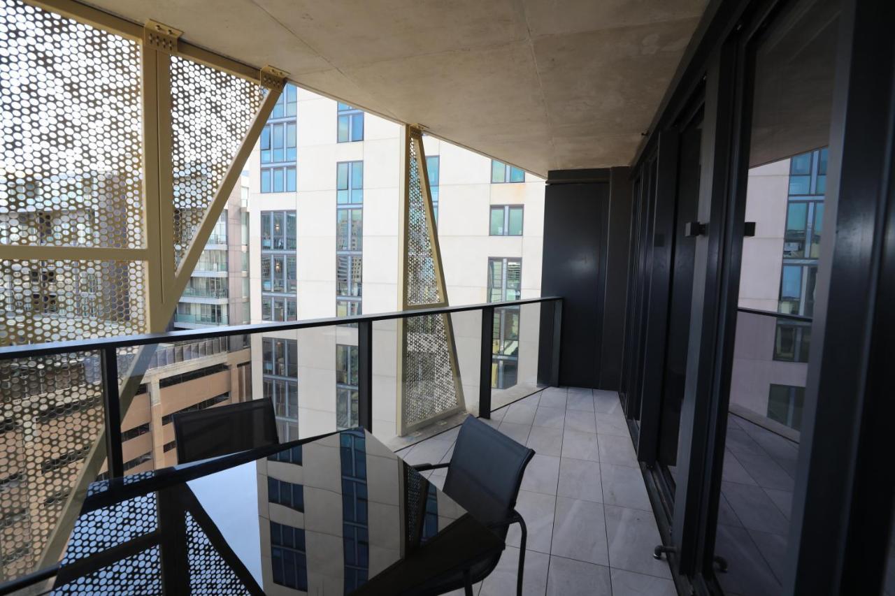 Realm Apartments By Cllix Adelaide Esterno foto